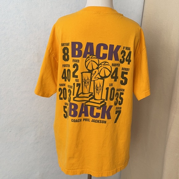 2001 World Champion LA Lakers Back to Back T-Shirt - Picture 2 of 12
